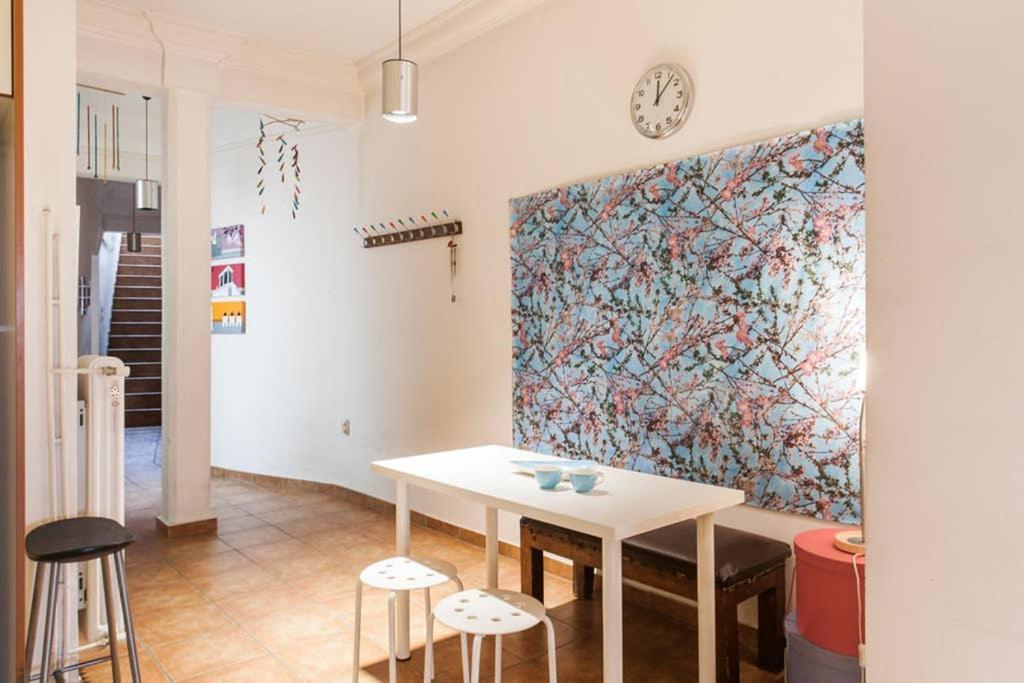 Mid Century 3 Bdr City Centre Townhouse Athene Buitenkant foto